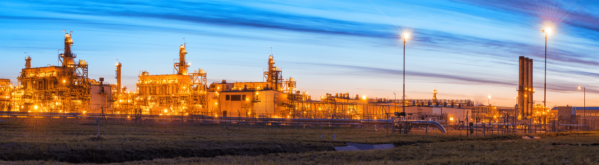 Завод во время заката